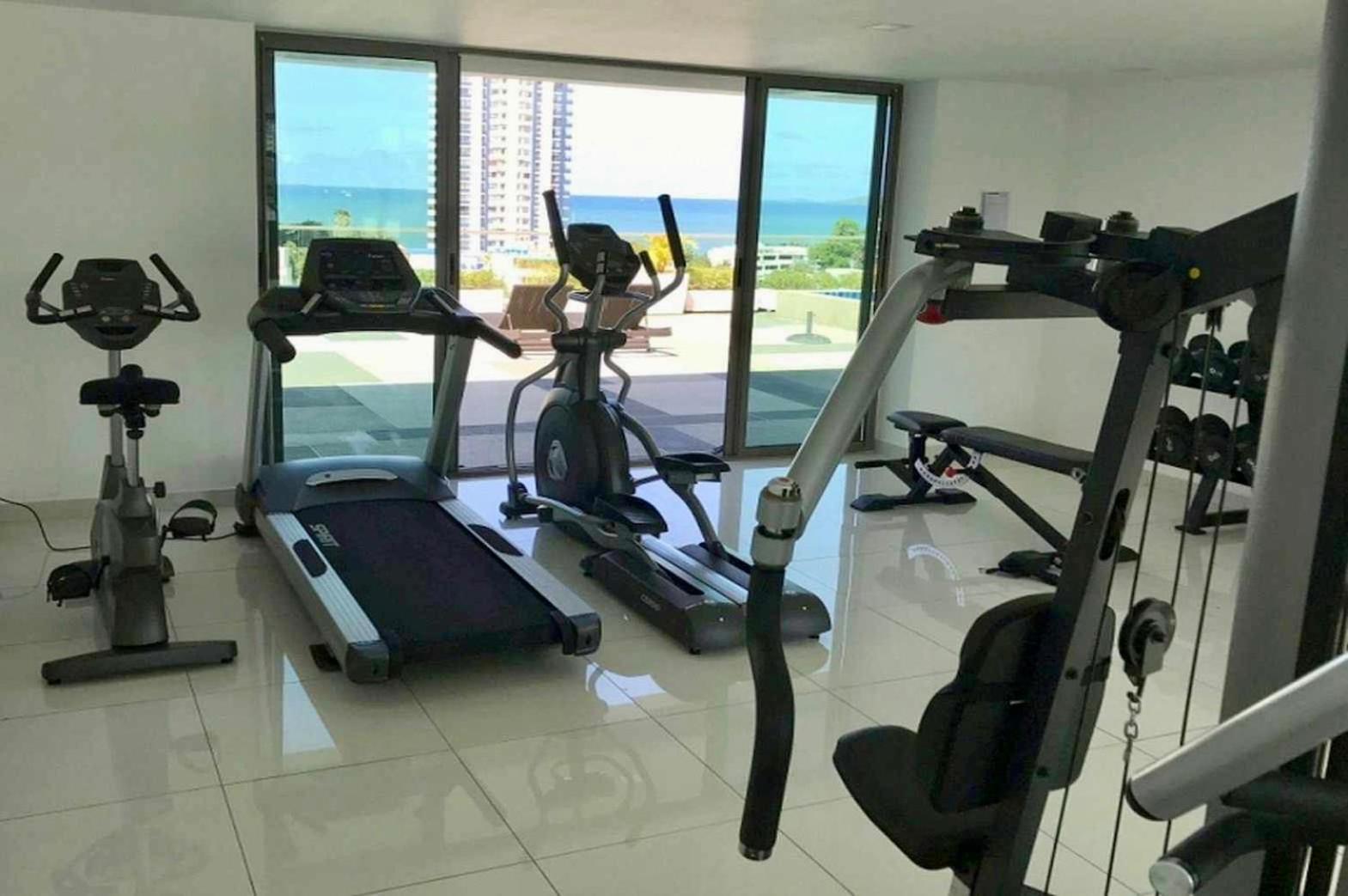 Laguna Bay 2 by Pattaya Sunny Rentals Bagian luar foto