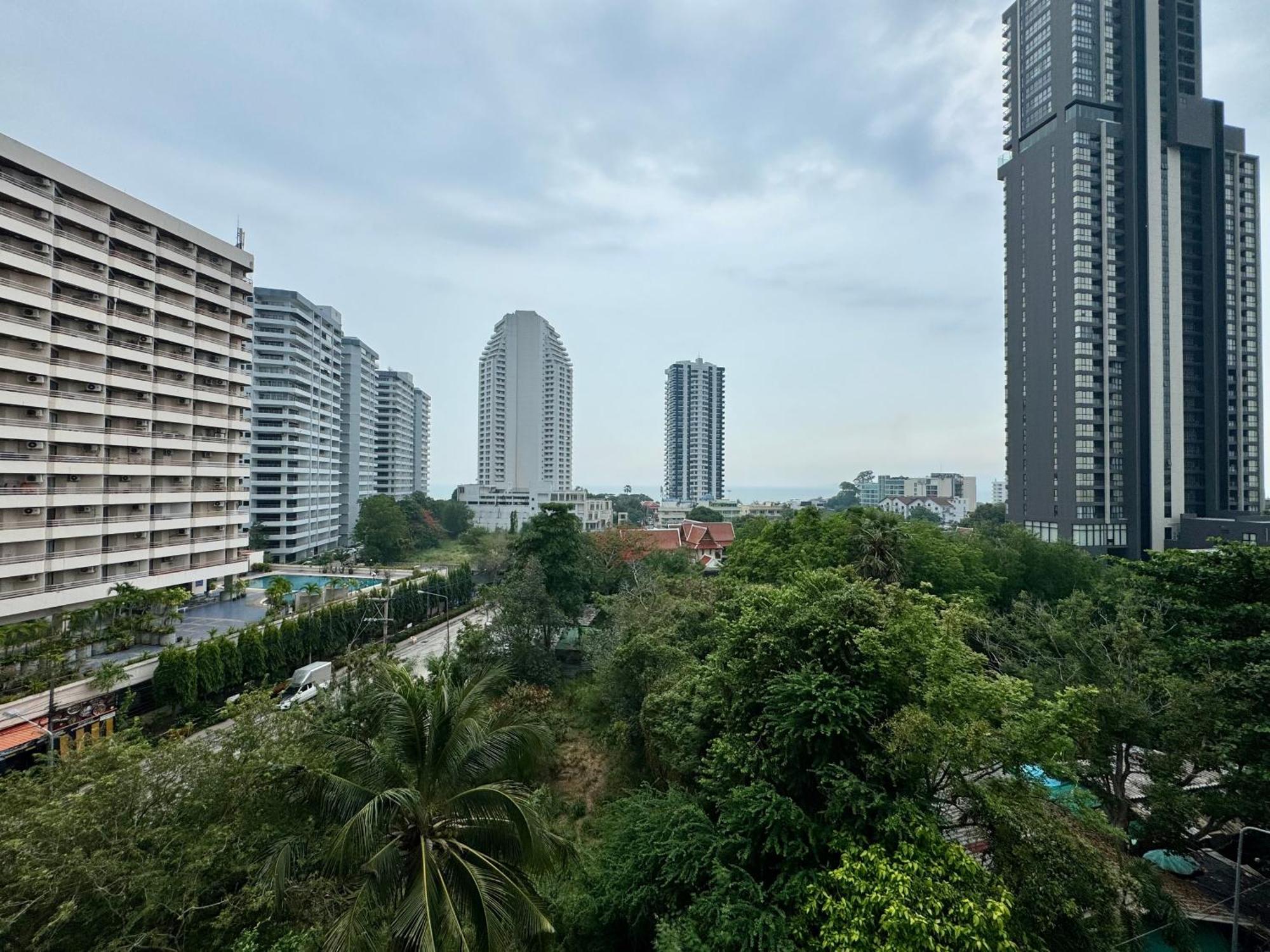 Laguna Bay 2 by Pattaya Sunny Rentals Ruang foto