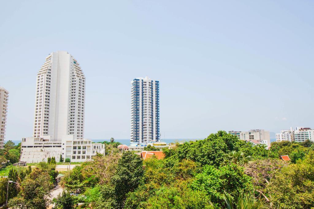Laguna Bay 2 by Pattaya Sunny Rentals Bagian luar foto
