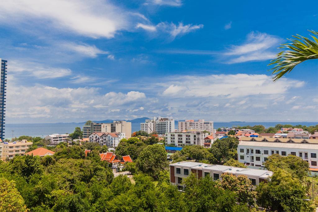 Laguna Bay 2 by Pattaya Sunny Rentals Bagian luar foto